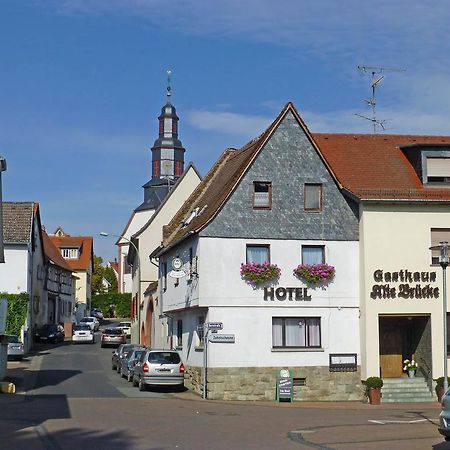 Hotel Alte Bruecke باد هومبرغ فور دير هوه المظهر الخارجي الصورة